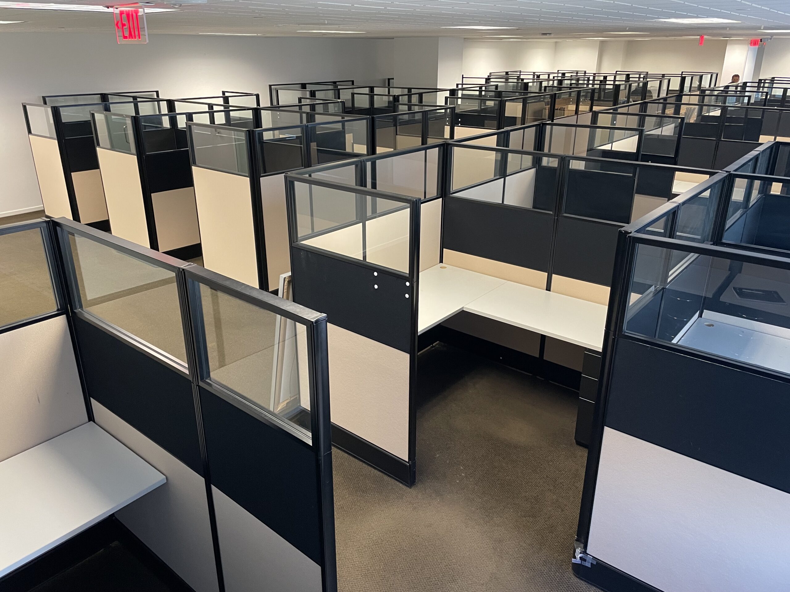 AIS Divi 5x6 Cubicles 67" Tall - Image 2
