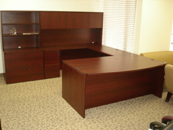Laminate Desk Mahogany Finish